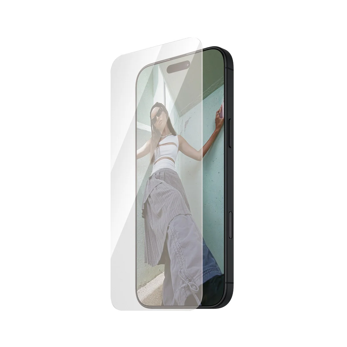 SAFE. by PanzerGlass® Screen Protector iPhone 16 Pro | Ultra-Wide Fit